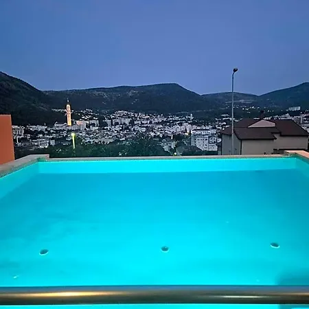 Nur Hotel *