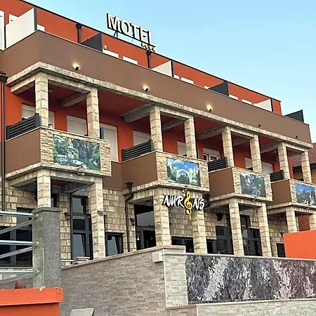Nur Hotel Mostar